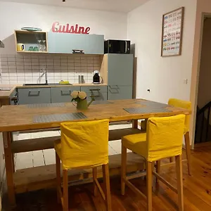  Holiday home Maison De Ville: Historic Townhouse